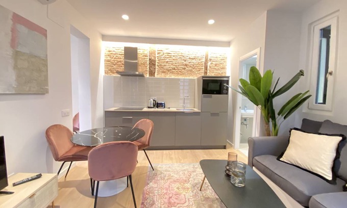 Barrio de La Latina Apartment | 31 m² Apartment ∙ 1 bedroom ∙ 4 guests
