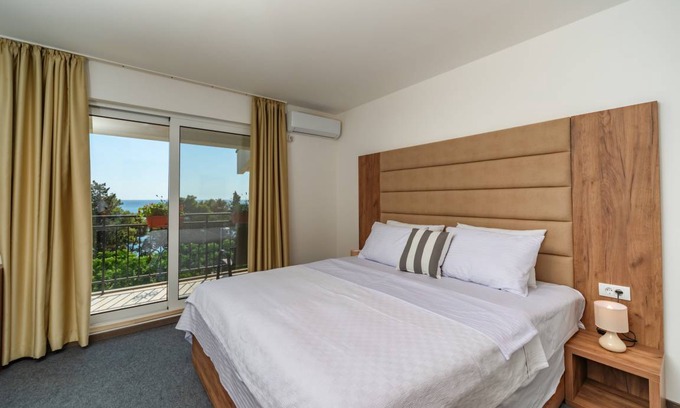 Bar Apartment | 35 m² Apartment ∙ 1 bedroom ∙ 4 guests