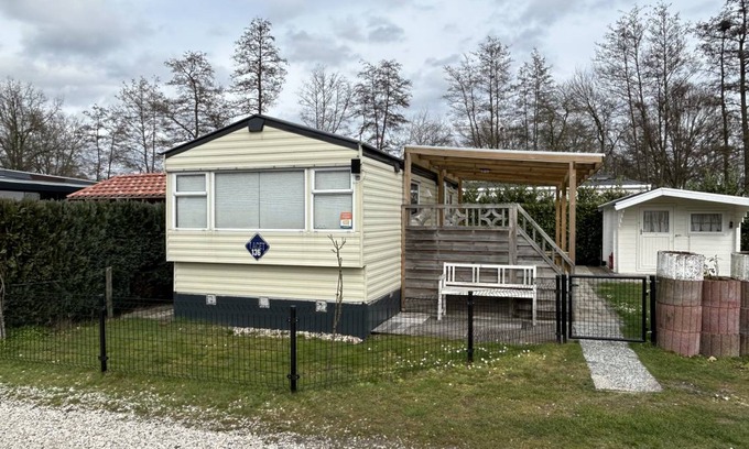 Arcen Ski Chalet | 35 m² Chalet ∙ 2 bedrooms ∙ 4 guests