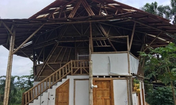 Esmeraldas House | 360 Views of Choco Rainforest