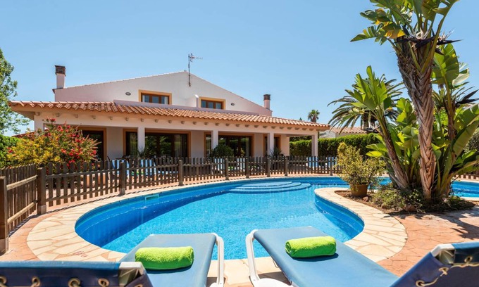 Son Xoriguer Villa | 363 m² Villa ∙ 7 bedrooms ∙ 12 guests
