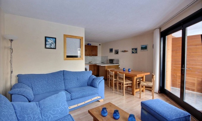 Saint-Jean-dʼAulps Apartment | 38 m² Apartment ∙ 2 bedrooms ∙ 6 guests