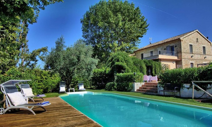 Ostra Villa | 380 m² Villa ∙ 6 bedrooms ∙ 14 guests