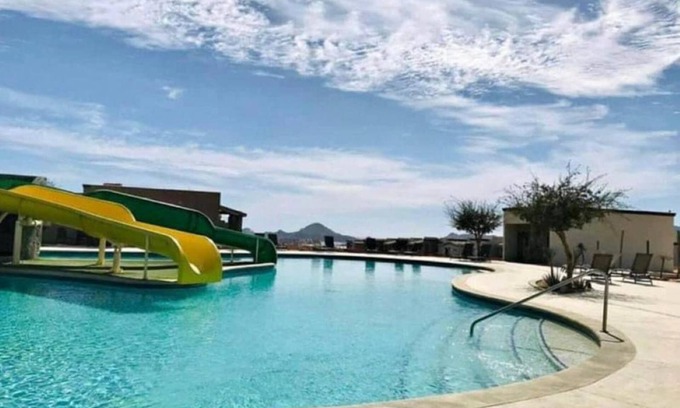 Cabo San Lucas Apartment | 3BD/2BA 2nd Floor Condo w/Amazing Views