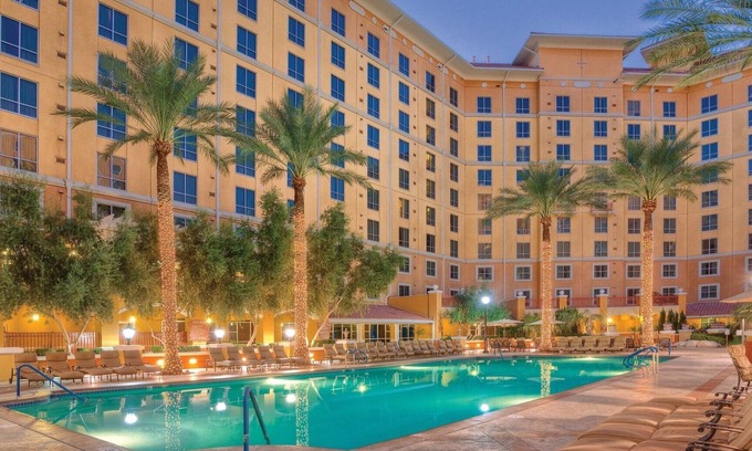 Las Vegas Resort | 3Bed/2Bath Vegas Paradise at Grand Desert!