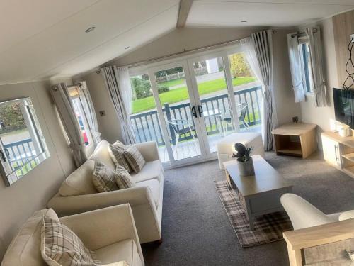 East Drayton Ski Chalet | 3guests-2bedroom-WiFi-Tv