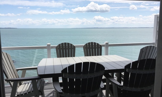 Put-in-Bay Condo | 4 Bed/3 Bath - 1 Mile to Downtown, Perfect for your Island Getaway