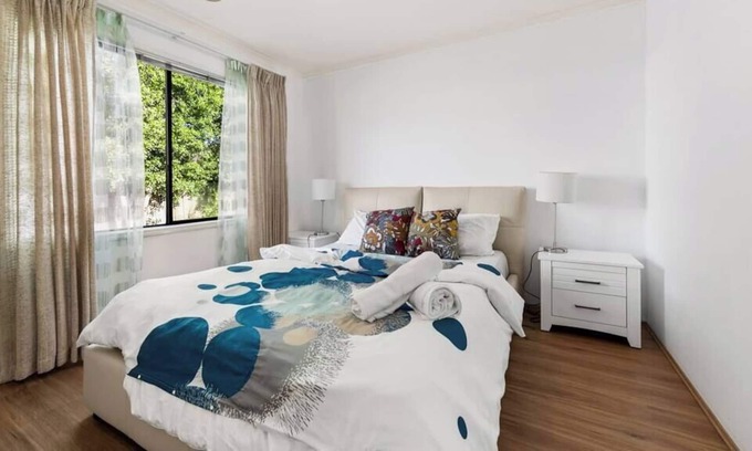 Seabrook House | 4 BR Spacious Holiday House at Seabrook