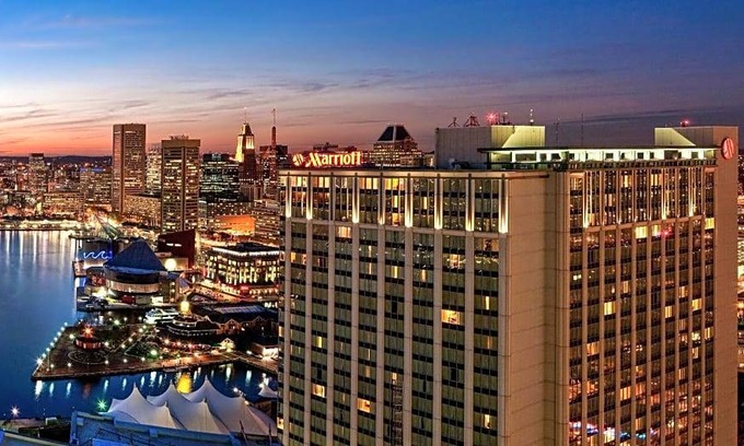 Harbor East Hotel | 4-Star Hotel ∙ Baltimore Marriott Waterfront