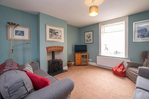 Leiston House | 40 Buller Road - Aldeburgh Coastal Cottages