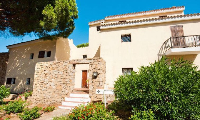 Baja Sardinia Apartment | 40 m² Apartment ∙ 1 bedroom ∙ 2 guests