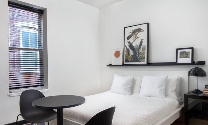 University City Apartment | 4003 Chestnut | 2C in Philadelphia