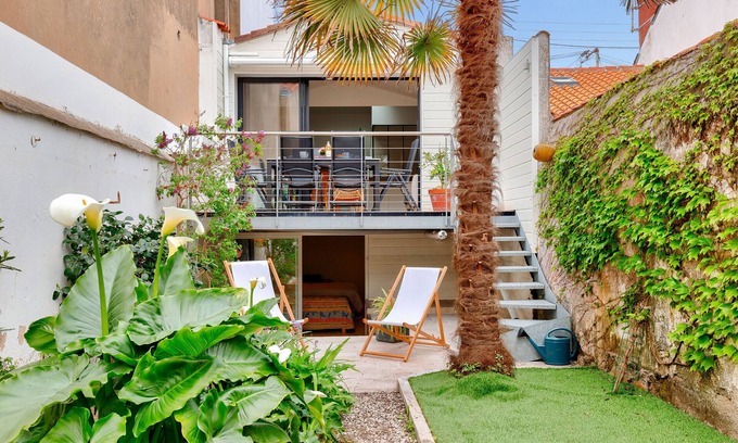 Les Sables d'Olonne Ski Chalet | 400m from the beach - house with garden