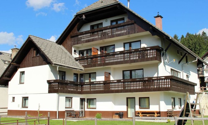 Bohinjska Bistrica Apartment | 42 m² Apartment ∙ 1 bedroom ∙ 3 guests