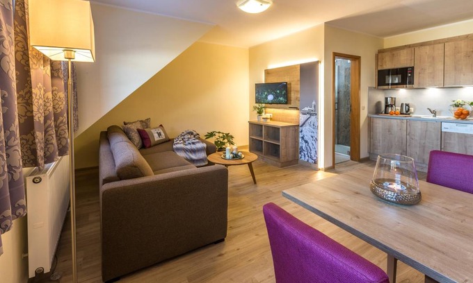 Oberwiesenthal Apartment | 42 m² Apartment ∙ 1 bedroom ∙ 3 guests