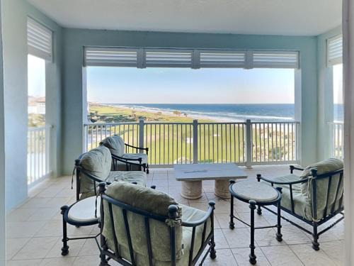 Palm Coast Apartment | 452 Cinnamon Beach