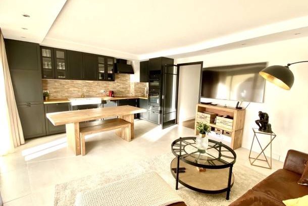 Mallemort Apartment | 48 m² Apartment ∙ 2 bedrooms ∙ 4 guests
