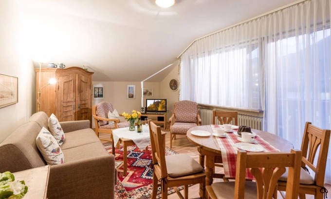 Oberaudorf Apartment | 49 m² Apartment ∙ 1 bedroom ∙ 4 guests