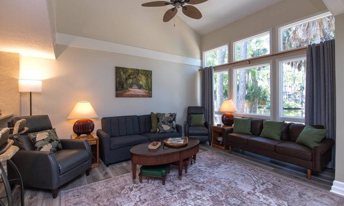 Ocean Ridge House | 493 Egrets Pointe-Beautiful Townhome on Lagoon; Pool/Amenity Access Included
