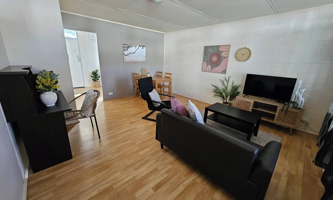 Kambalda Apartment | 4B Kambalda Apartment