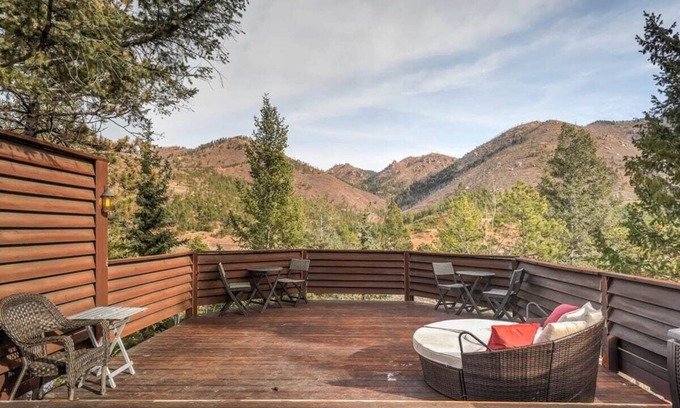Cascade-Chipita Park House | 4BD with Large Deck! Amazing Mountain Views!