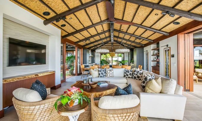 Koloa House | 4BR Bali Inspired Luxury Home in Kukuiula