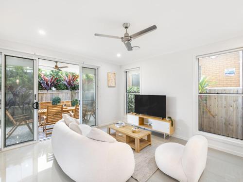 Surfers Paradise House | 4BR Cozy house 5mins to beach