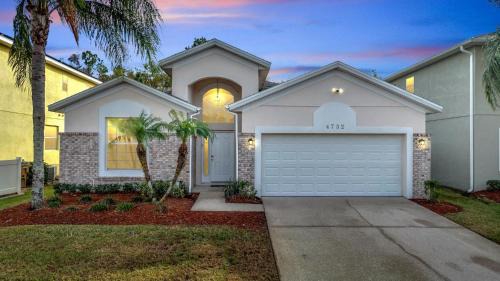 Crystal Cove House | 4BR Pool Home – at Crystal Cove