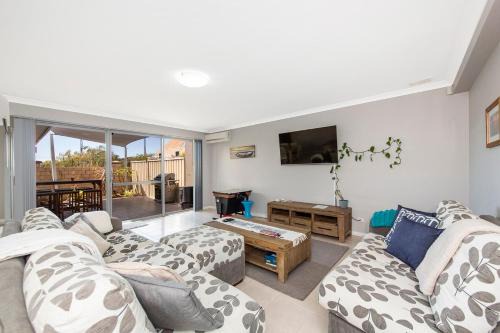 Geographe House | 4Shore with Wifi