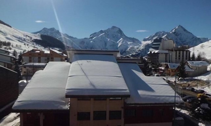 Les Deux Alpes Apartment | 4th floor, balcony, tv, ski locker, 33m², Les 2 Alpes