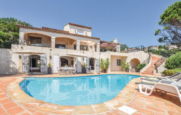 Les Adrets-de-l'Esterel House | 5 bedroom accommodation in Les Adrets d l'Estérel