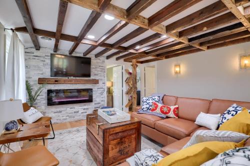 New Providence Apartment | 5 bd w Hottub - mins to Hunting Hiking & Fishing