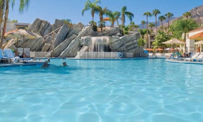 Canyon Corridor Condo | 5-Star POOL! WATERSLIDE! FULL KITCHEN 2br SLEEPS 6