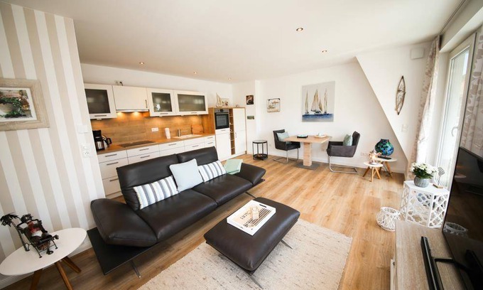 Timmendorfer Strand Apartment | 50 m² Apartment ∙ 1 bedroom ∙ 2 guests