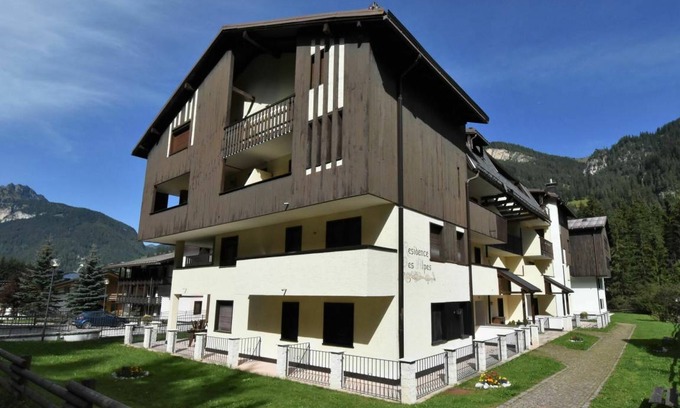Campitello di Fassa Apartment | 50 m² Apartment ∙ 1 bedroom ∙ 4 guests