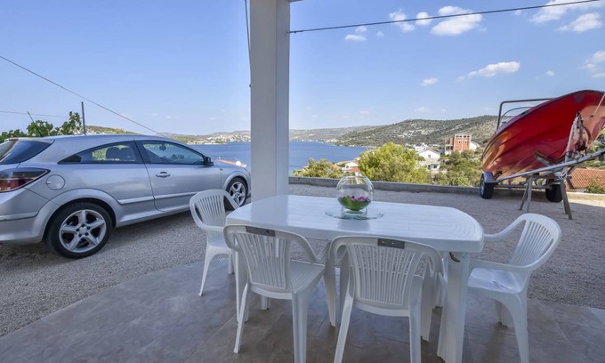 Razanj Apartment | 50 m² Apartment ∙ 1 bedroom ∙ 4 guests