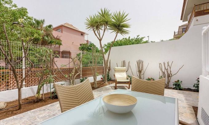 Arona Apartment | 50 m² Apartment ∙ 1 bedroom ∙ 4 guests