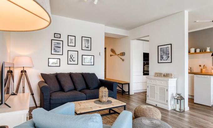 Damp Apartment | 54' Nord Damp