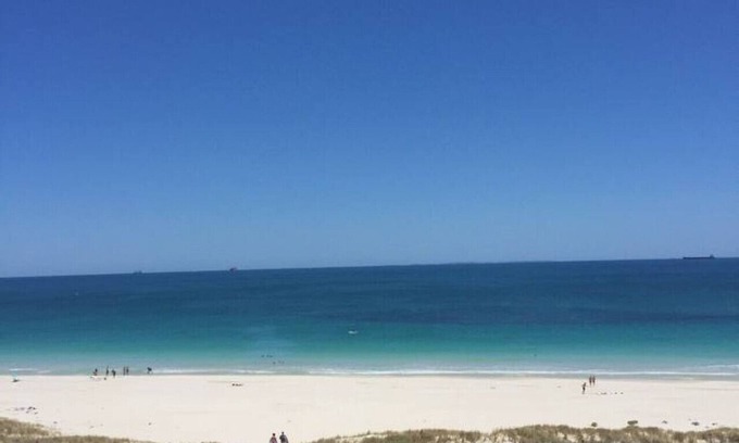 Mosman Park Apartment | 55/10 Well · 2 Bed Apartment Close to Transport + Beach