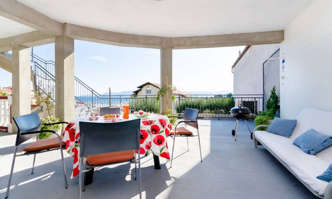 Novi Vinodolski Apartment | 55 m² Apartment ∙ 1 bedroom ∙ 4 guests