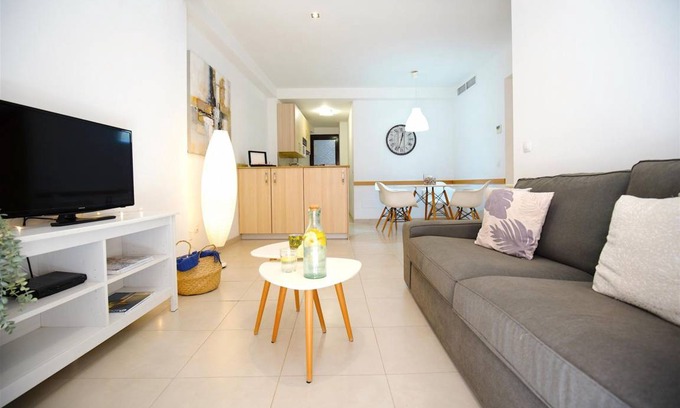 La Llotja-Born Apartment | 55 m² Apartment ∙ 2 bedrooms ∙ 4 guests