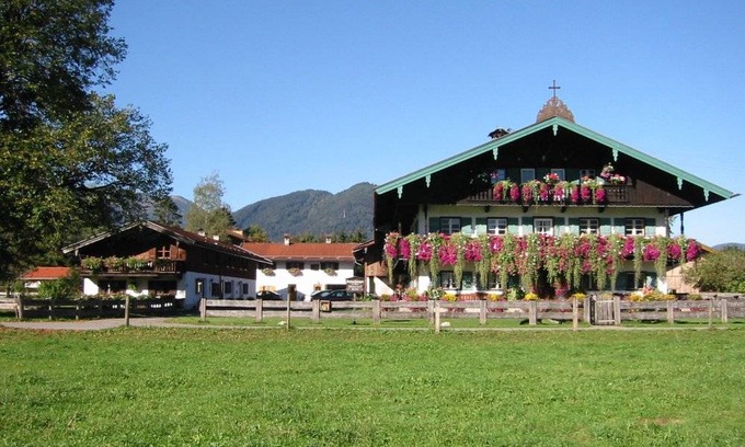 Rottach-Egern Apartment | 55 m² Apartment ∙ 1 bedroom ∙ 3 guests