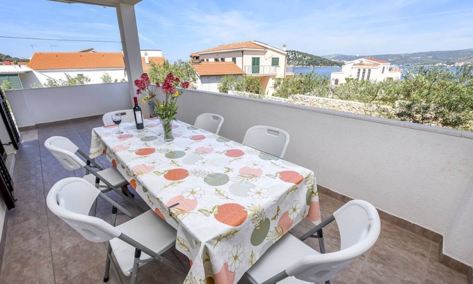 Razanj Apartment | 55 m² Apartment ∙ 2 bedrooms ∙ 6 guests