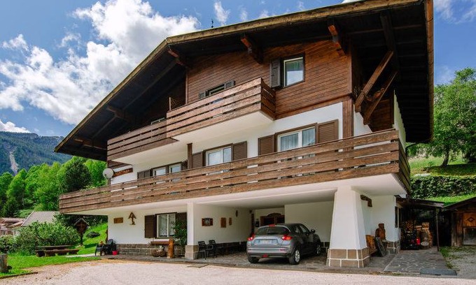Moena Apartment | 55 m² Apartment ∙ 2 bedrooms ∙ 4 guests