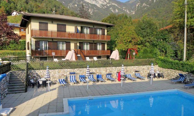 Mezzolago Apartment | 55 m² Apartment ∙ 2 bedrooms ∙ 5 guests