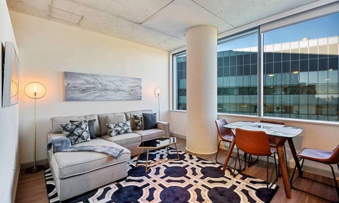 University City Apartment | 56 m² Apartment ∙ 1 bedroom ∙ 4 guests
