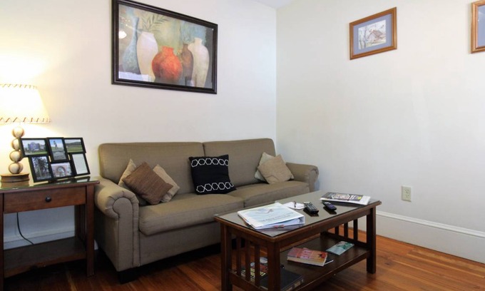 Oneonta Apartment | 56 m² Apartment ∙ 1 bedroom ∙ 2 guests