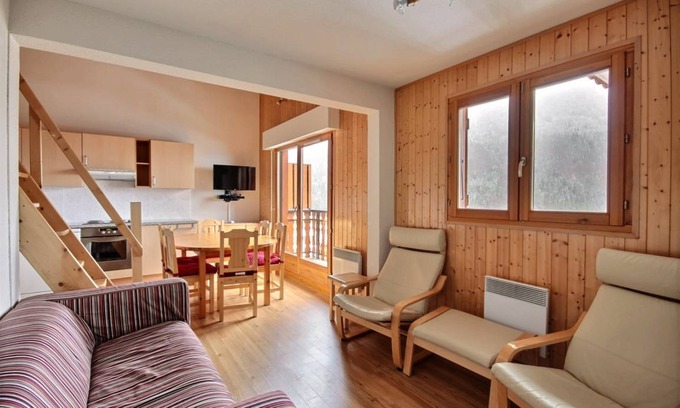 Saint-Jean-dʼAulps Apartment | 57 m² Apartment ∙ 3 bedrooms ∙ 8 guests