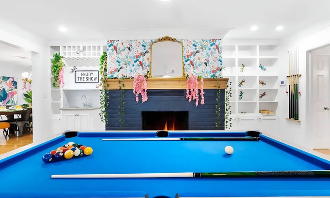 Parker Ridge House | 5BR Beach Oasis! Heated Pool, 10 Min to Beach
