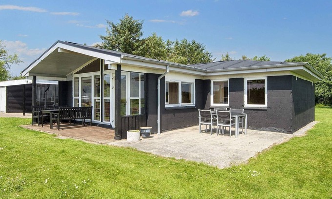 Lodbjerg Hede House | 6 person holiday home in Ringkøbing